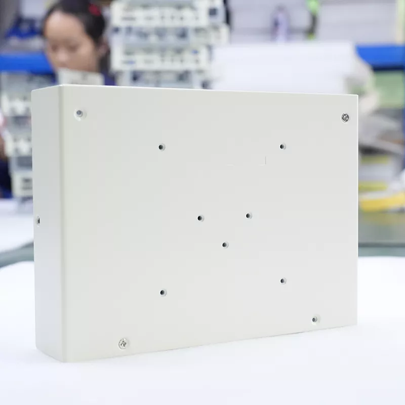 Fabrication de tôle de châssis de serveur